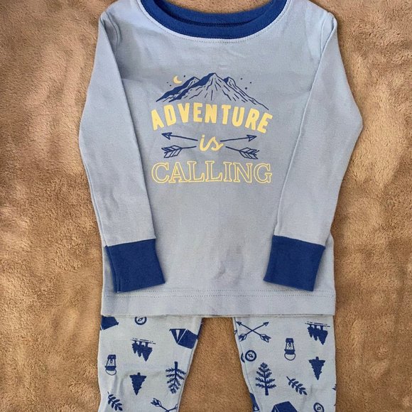 18-24 mos Boy's Old Navy 2 Piece Pajama Set - Picture 1 of 5